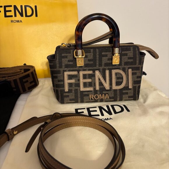 AUTHENTIC MINI FENDI by the way Bag - comes with 2 Straps and a Fendi bag! - Picture 2 of 16